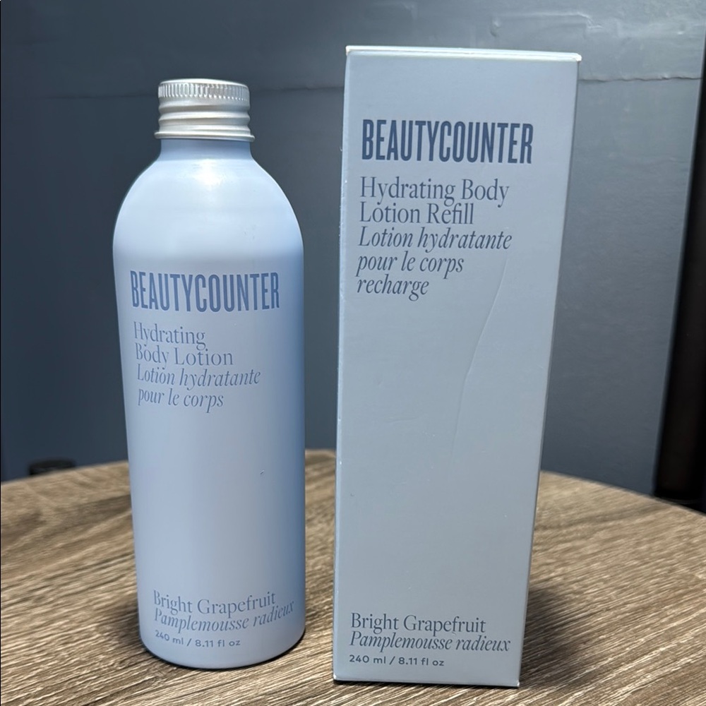Beautycounter Hydrating Body Lotion Refill in Light Blue